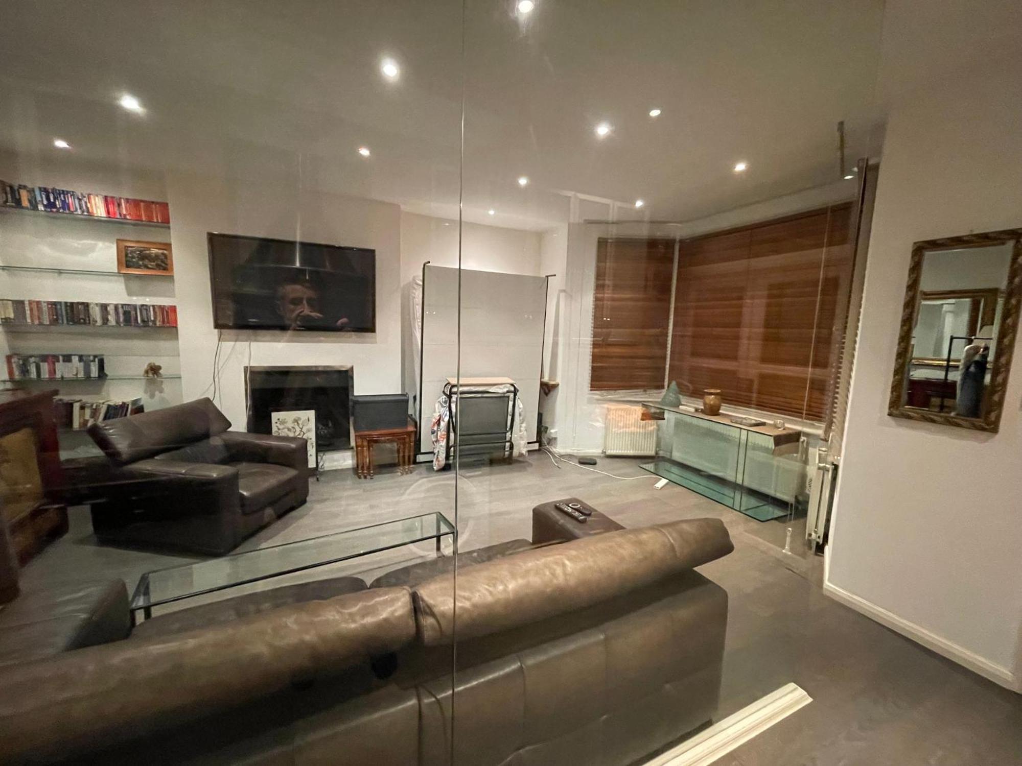 Large Studio Flat In Kensington 伦敦 外观 照片