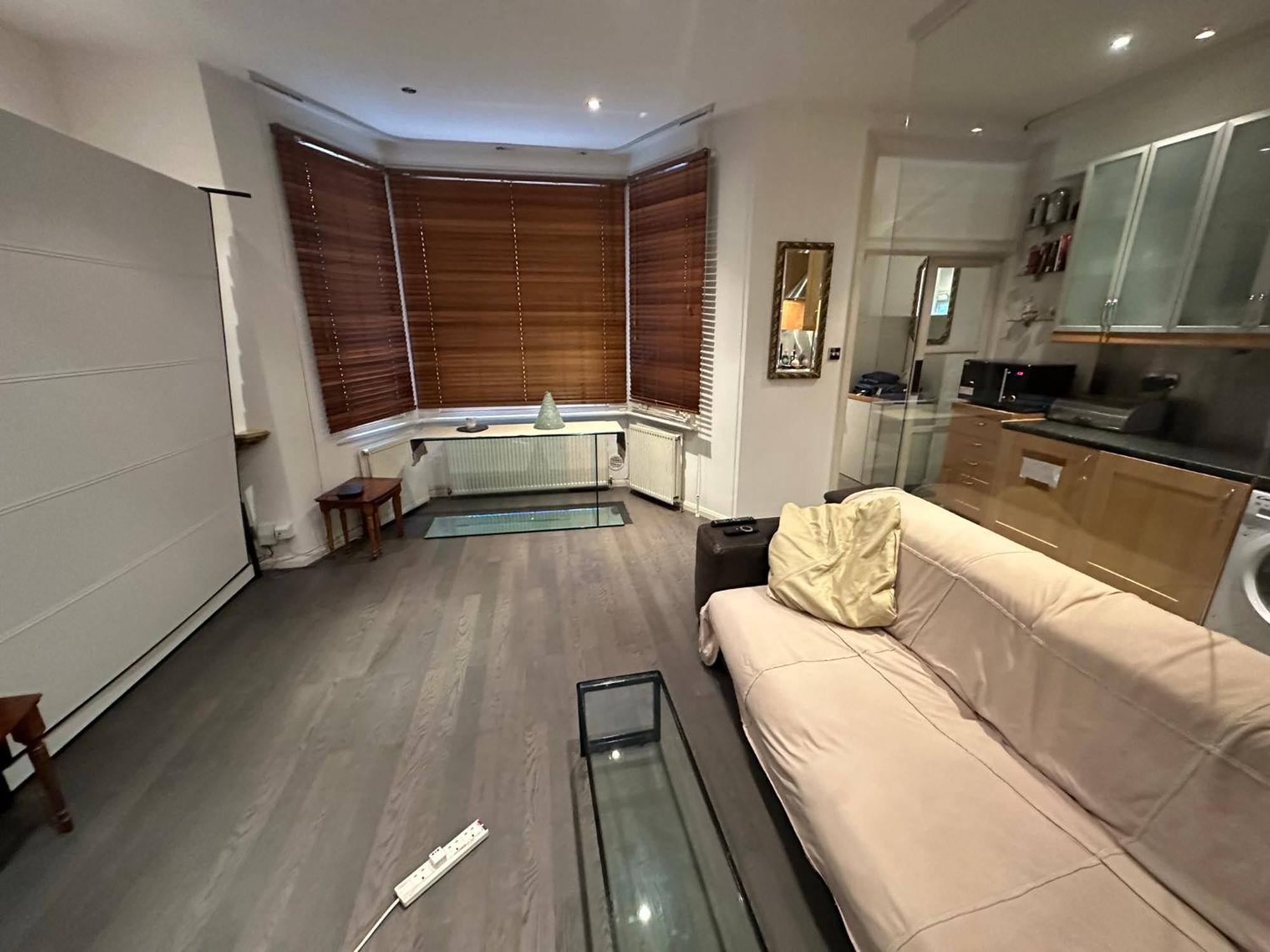Large Studio Flat In Kensington 伦敦 外观 照片