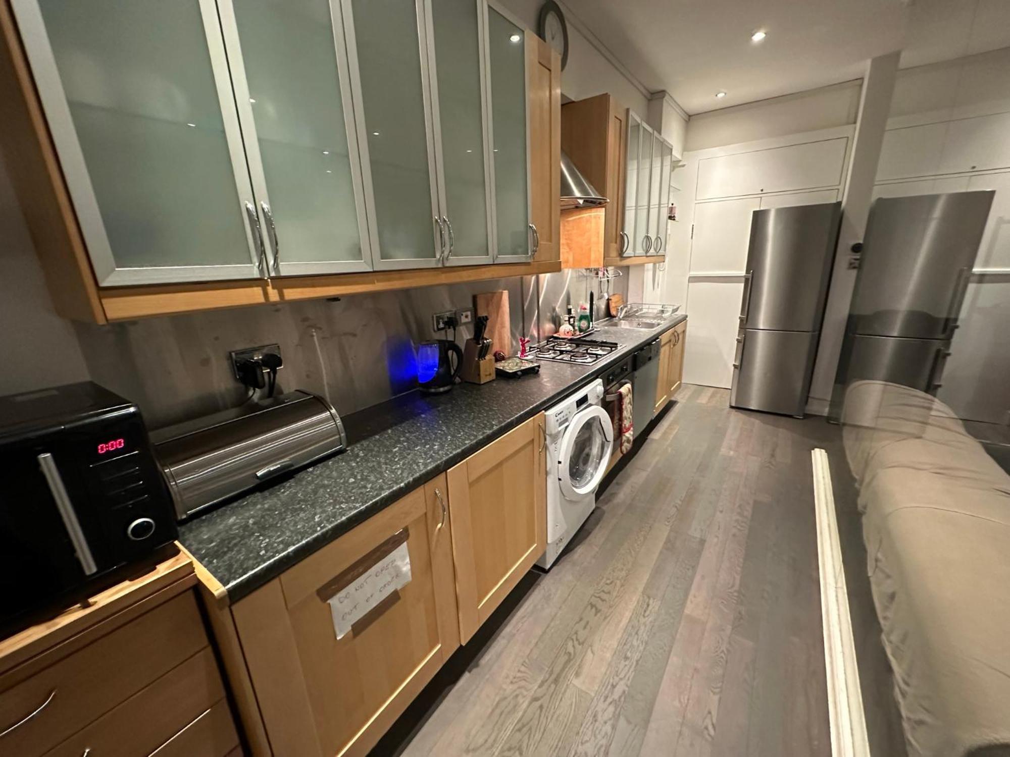 Large Studio Flat In Kensington 伦敦 外观 照片